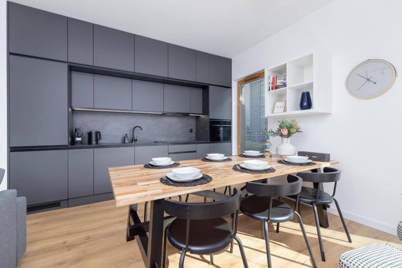 Apartments Cracow Rakowicka By Noclegi Renters Krakow Luaran gambar